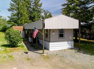28128 N Highway 41 Trailer 40, Spirit Lake, ID 83869