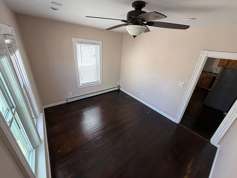10 Fuller Ave #2 — Photo 8