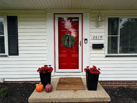 2nd image of 2619 Center Ave