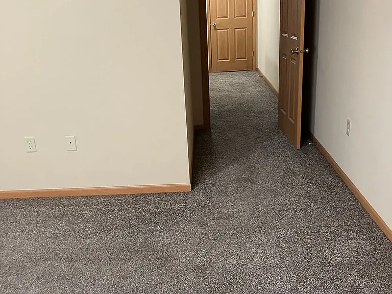 1046 Laurel Tree Ct #B — Photo 14