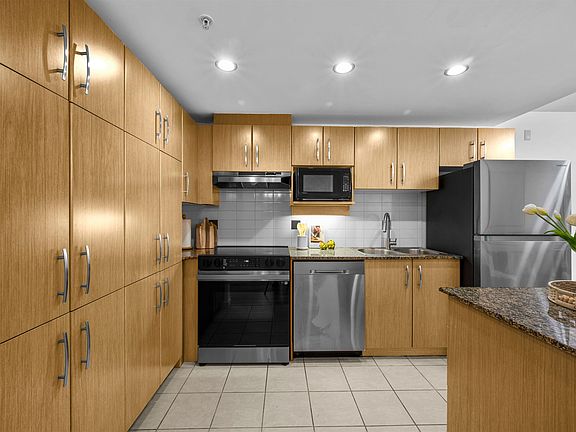 3rd image of 9288 University Cres #303