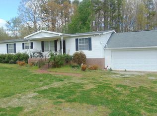2119 Traynham Grove Rd, Alton, VA 24520