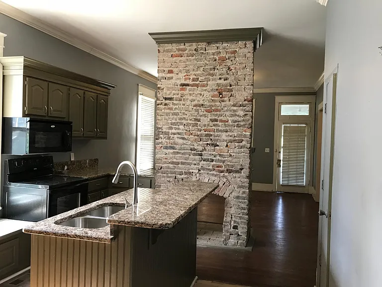 754 Roycroft Pl — Photo 5