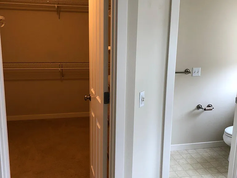16532 NE 117th Way — Photo 8