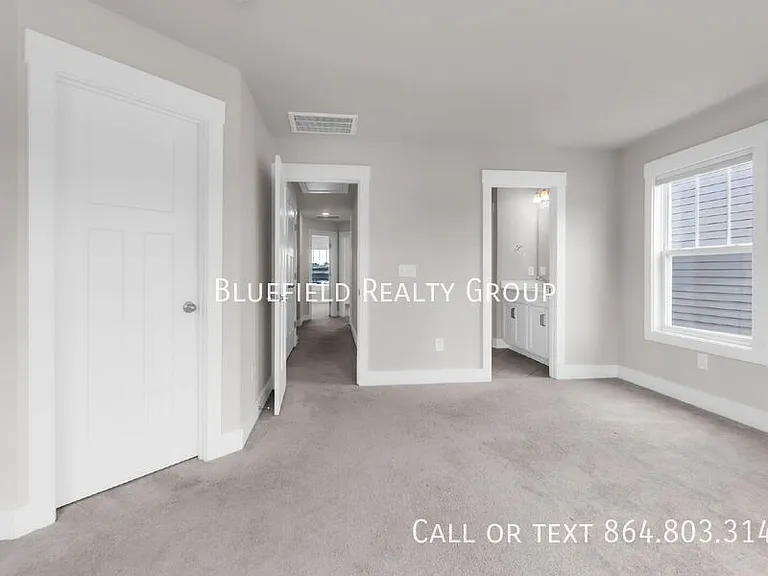 271 Dalmatian Dr — Photo 21