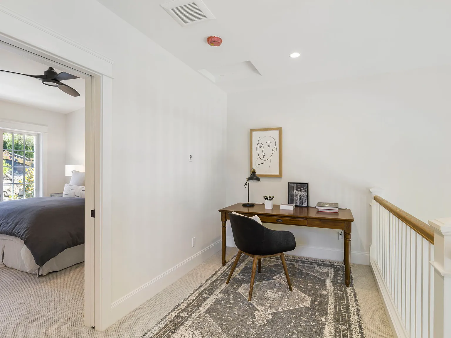 1 bed, 1.5 bath, 1090 sqft, $3,100 — Photo 4