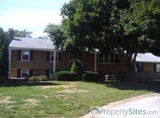 90 Skyview Dr, Shrewsbury, PA 17361