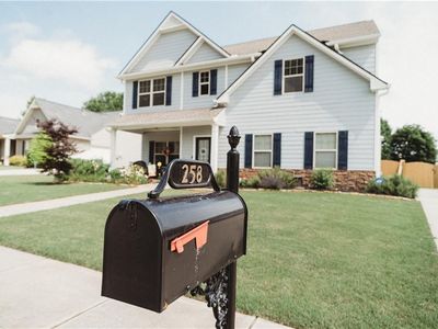 258 Creek View Ln, Acworth, GA, 30102