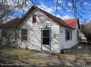 744 Market St, Meeker, CO 81641
