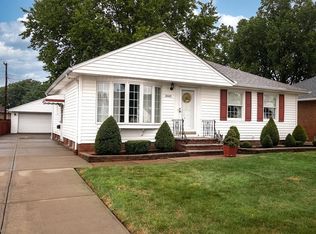 29479 Woodway Dr, Wickliffe, OH