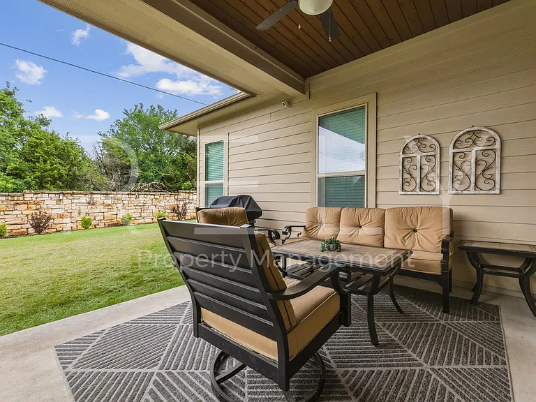 240 Cross Timbers Dr — Photo 35