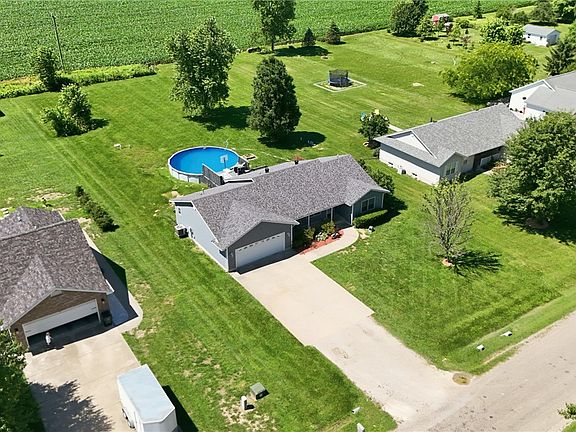 5th image of 14241 E Dutch Ln