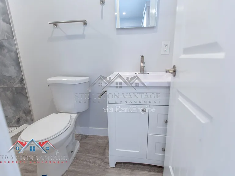2912 W Butler Dr — Photo 29