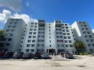 9143 SW 77th Ave APT B107, Miami, FL 33156