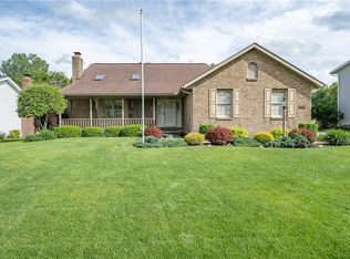 1316 New England Dr SE, North Canton, OH 44720