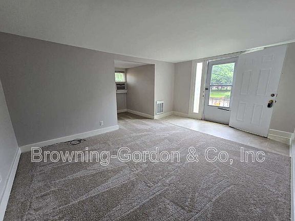 2nd image of 2803 W Linden Ave #B