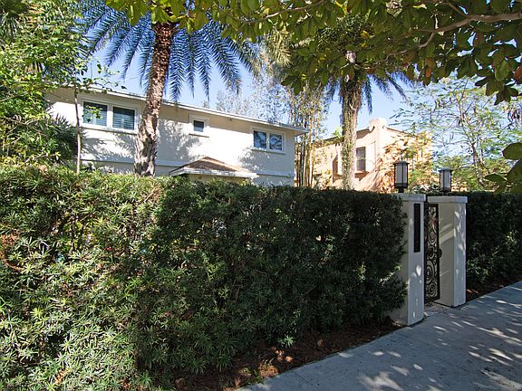 2nd image of 521 35th Street