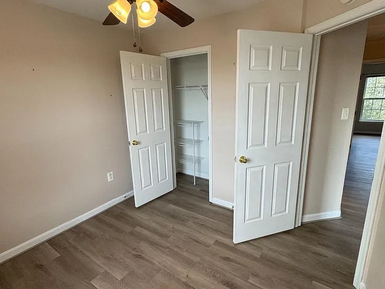 2424 Wynfield Ct — Photo 17