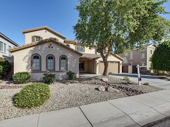 4th image of 14418 W Saint Moritz Ln