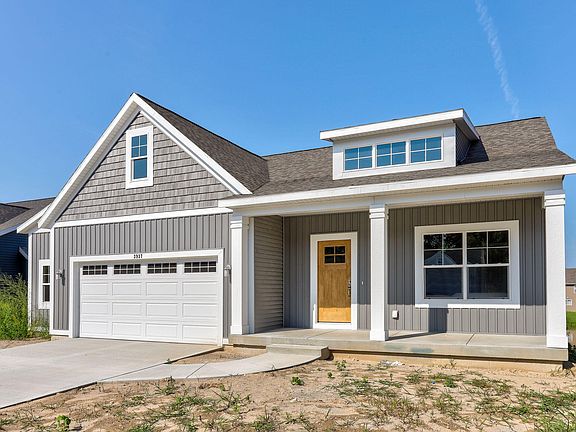 2nd image of 3937 Elderberry Dr