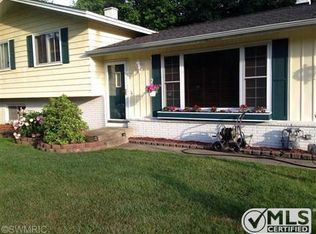14132 Brook Ln, Holland, MI 49424