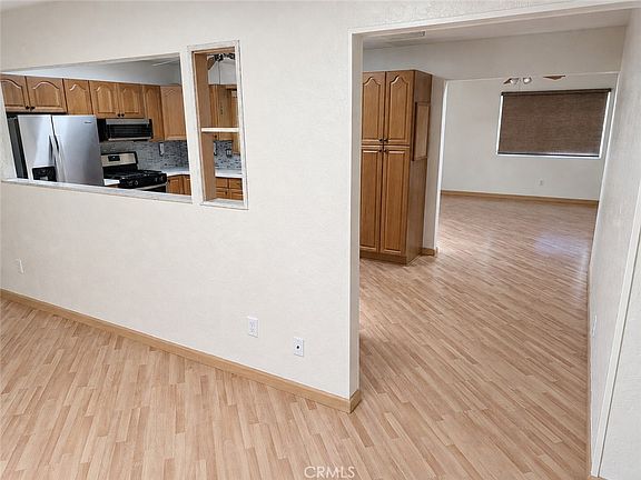 4th image of 8669 Bennington St