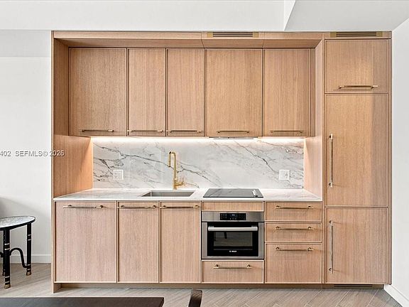 4th image of 2700 NW 2nd Ave #207
