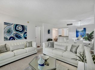 4205 N University Dr APT 302, Fort Lauderdale, FL 33351