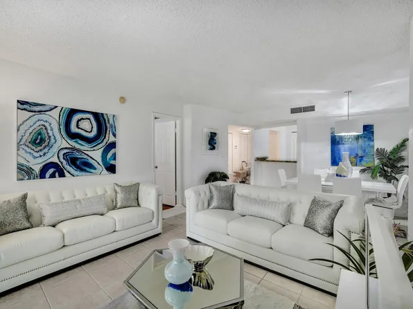 4205 N University Drive #302, Sunrise, FL 33351