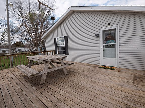 4th image of 304 W Weston Dr