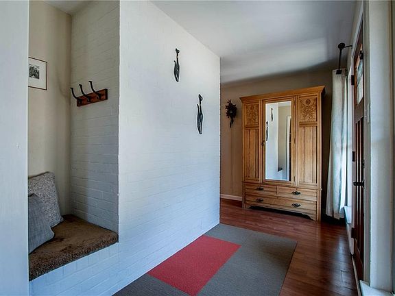 5th image of 3621 Shady Brook Dr