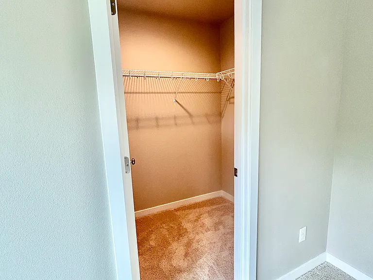 Walk in closet in 2nd bedroom