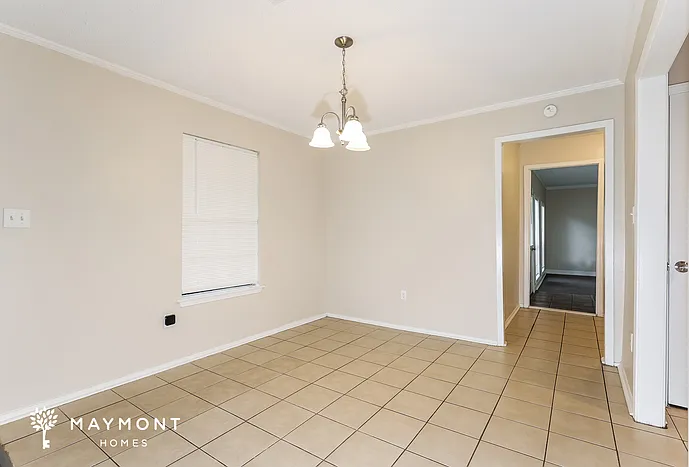 415 Shenandoah Rd N — Photo 5