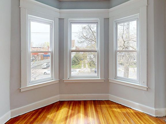 3rd image of 265-267 Humphrey St #5