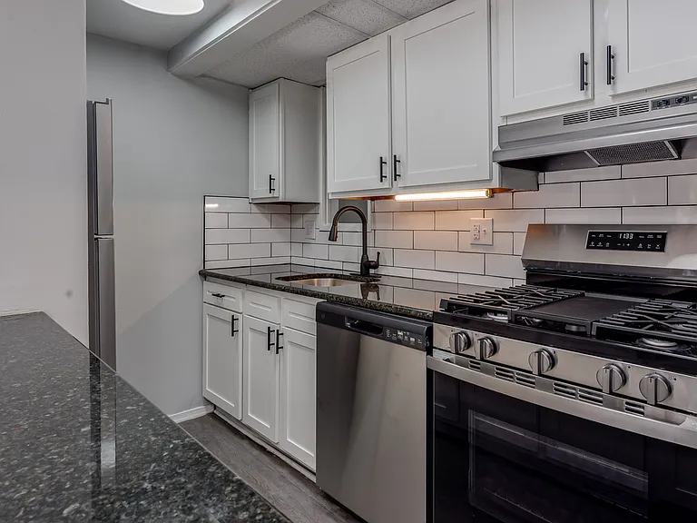 Cedar Village Apartments and Townhomes — Photo 33