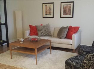 20 Merrell Ave #20, Stamford, CT 06902