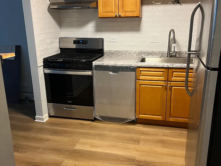 3500 Bayside Dr #2 — Photo 2