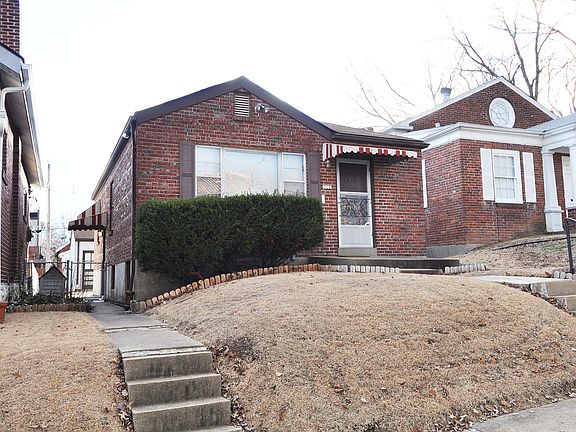 2nd image of 4064 Parker Ave