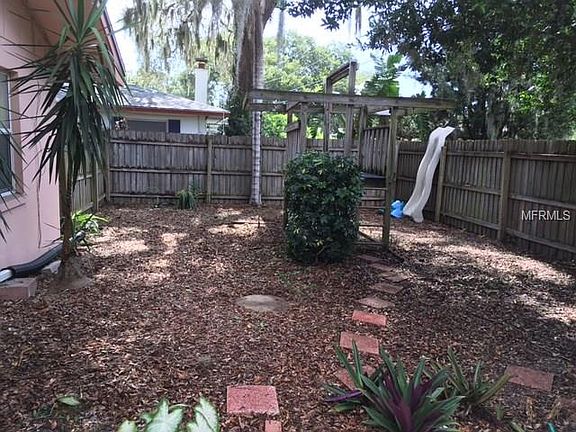 4th image of 1774 Gracelyn Dr