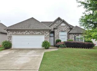 1024 Alden Glen Dr, Moody, AL 35004