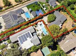 23347 Collins St, Woodland Hills, CA 91367