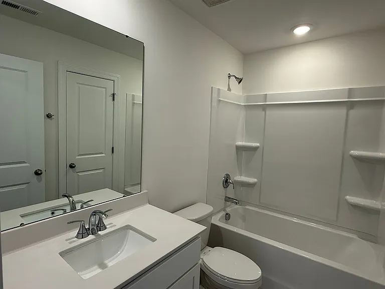 436 Luna Ln — Photo 17