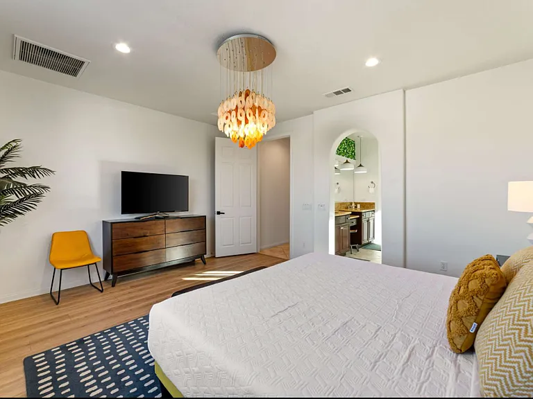 84216 Canzone Dr — Photo 22