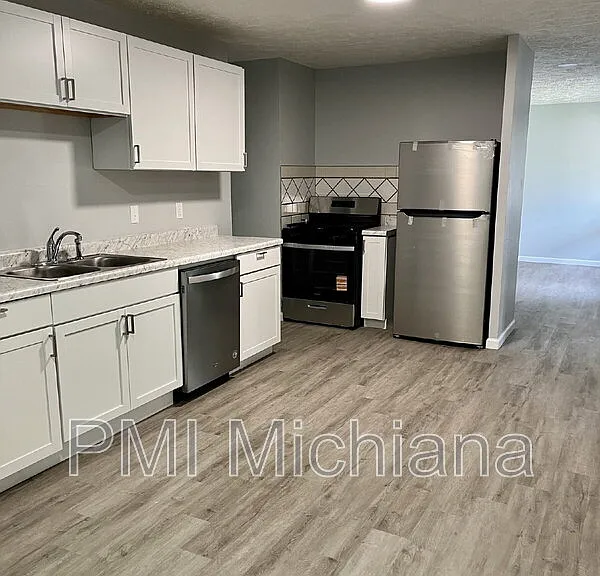 3110 Voll Ln — Photo 7