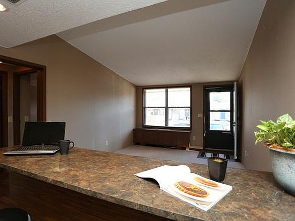 4th image of 7619 Marabou Mills Way