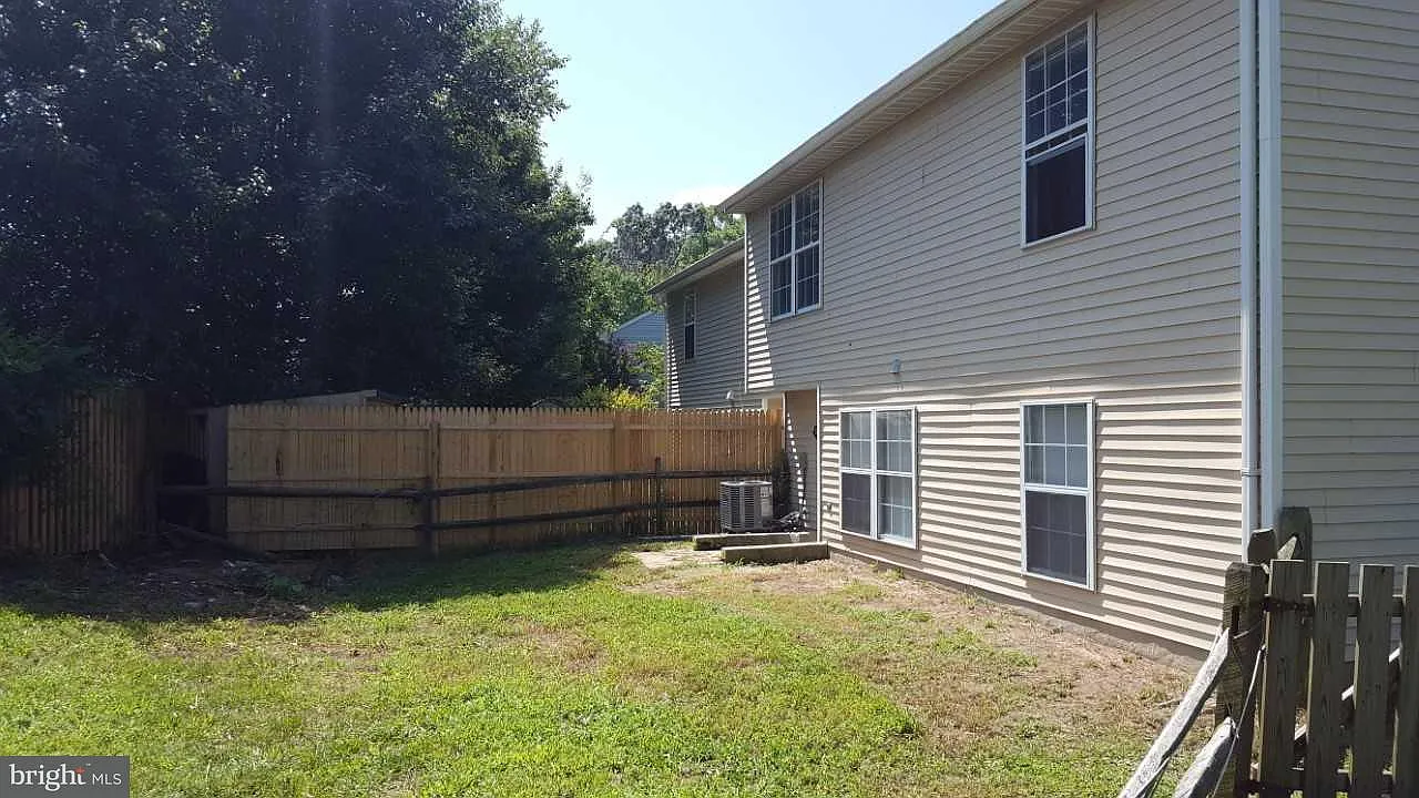 4180 Logteal Dr photo 1