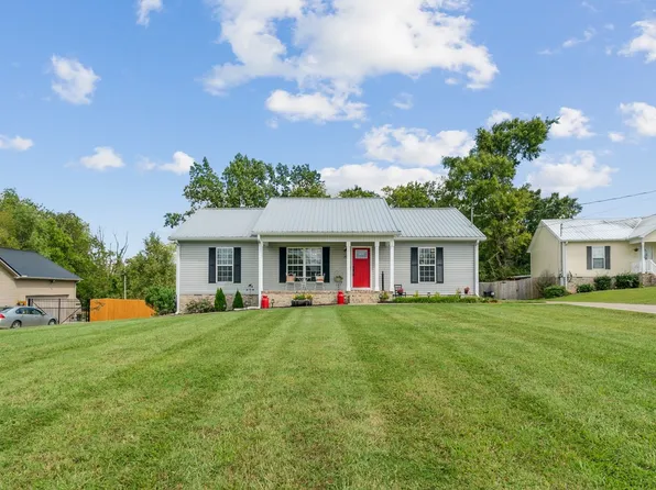 109 Autumn Ln, Bell Buckle, TN 37020