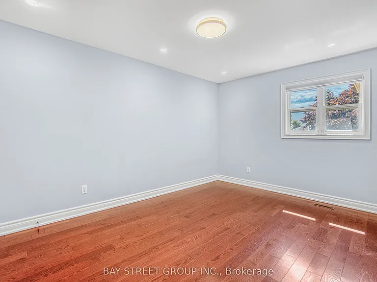 2050 Teeside Ct — Photo 28