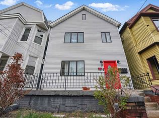 119 W 19th St, Bayonne, NJ 07002