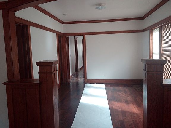 4th image of 1633 S Lombard Ave